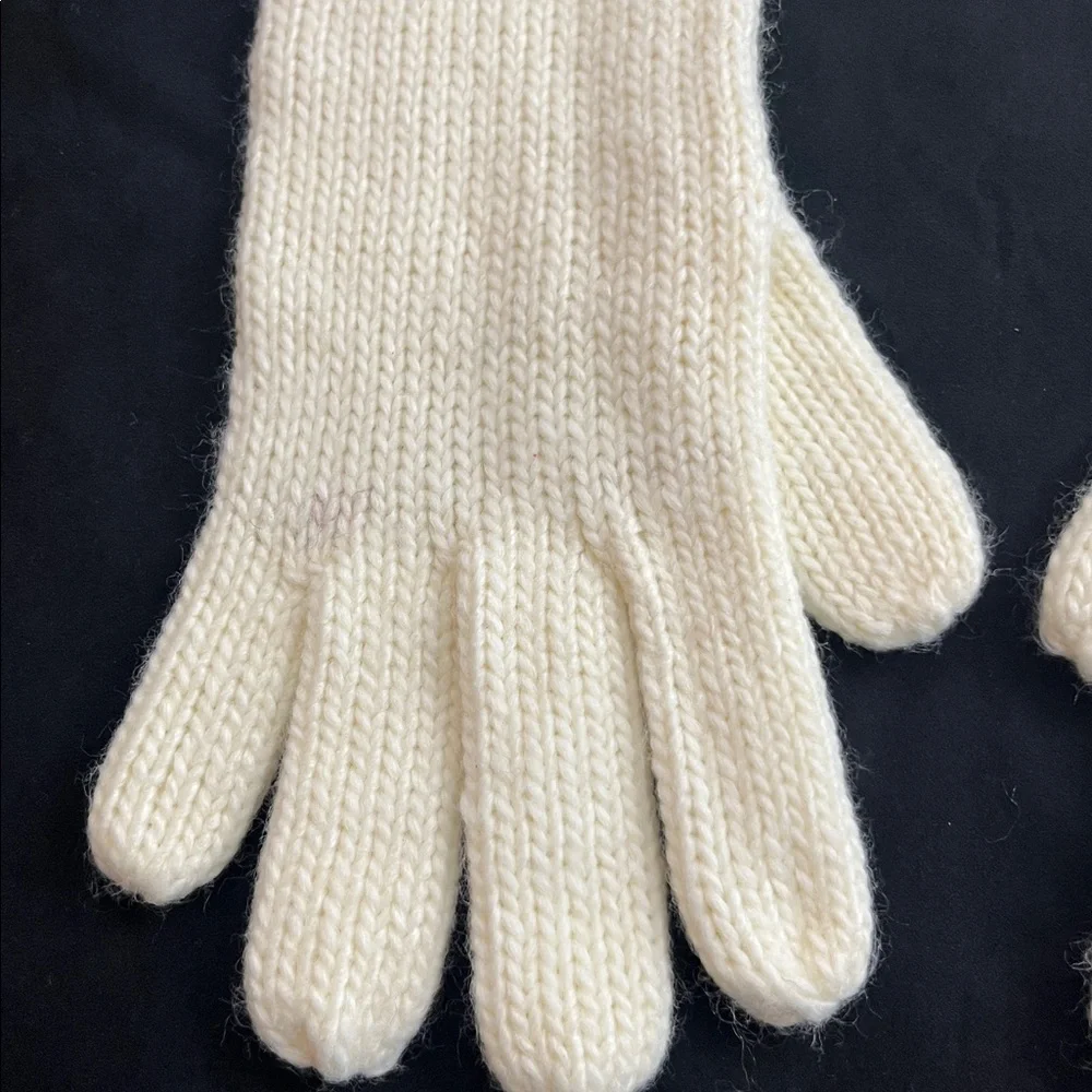 Steve Madden Cream Knit Gloves with Pom Poms